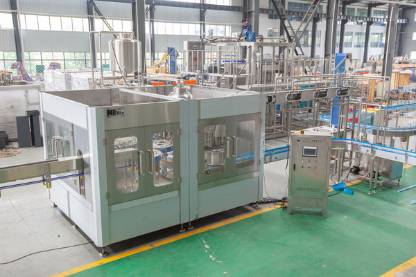 juice filling machine-2.jpg