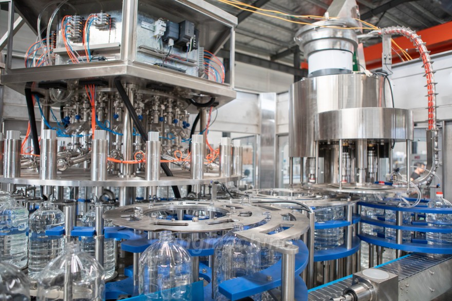 cooking oil filling machines.jpg cooking oil filling machines.jpg