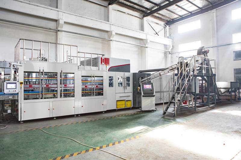 Water Filling Packaging Machine Combi.jpg Water Filling Packaging Machine Combi.jpg